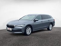 Gebraucht Skoda Superb Selection 193 PS (141 kW) 2025 Graphitegrau Kombi