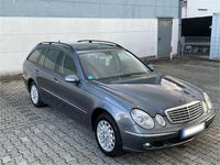 Gebraucht Mercedes E280 Elegance 190 PS (139 kW) 2005 Grau Kombi
