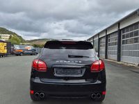 Gebraucht Porsche Cayenne 245 PS (180 kW) 2012 Schwarz SUV