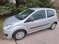 Gebraucht Renault Twingo Authentique 58 PS (42 kW) 2009 Silber Kleinwagen