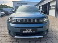 Neu Fiat Grande Panda 101 PS (74 kW) 2026 Blau Kleinwagen