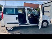 Gebraucht Opel Combo Edition 95 PS (69 kW) 2014 Weiß Van / Kleinbus