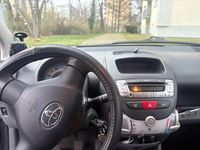 Gebraucht Toyota Aygo 68 PS (50 kW) 2008 Blau Kleinwagen
