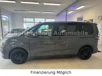Gebraucht VW Multivan 136 PS (100 kW) 2023 Grau Van / Kleinbus