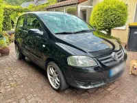 Gebraucht VW Fox 54 PS (39 kW) 2006 Schwarz Kleinwagen