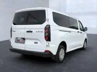 Gebraucht Ford Transit Custom Trend 136 PS (100 kW) 2025 Frostweiß (weiß) Kombi