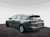 Gebraucht Kia Ceed Sportswagon Comfort 140 PS (102 kW) 2024 Gruen ((exg) experience green met.) Kombi