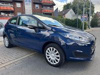 Gebraucht Ford Fiesta Trend 60 PS (44 kW) 2013 Blau Kleinwagen