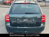 Gebraucht Skoda Octavia Ambiente 105 PS (77 kW) 2007 Grün Kombi