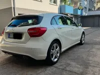 Gebraucht Mercedes A200 136 PS (100 kW) 2015 Weiß Kleinwagen