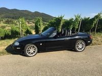 Second-hand Mazda MX5 110 CP (80 kW) 2004 Negru Cabrio