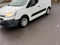 Gebraucht Citroën Berlingo 58 PS (42 kW) 2012 Weiß Van / Kleinbus