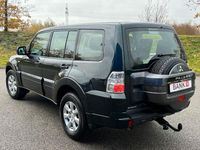 Gebraucht Mitsubishi Pajero 190 PS (139 kW) 2018 Grün SUV