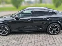 Gebraucht Audi e-tron Ambiente 369 kW (503 PS) 2022 Schwarz SUV