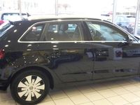 Usado Audi A3 Ambition 110 HP (80 kW) 2013 Preto Sedan