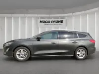Używany Ford Focus Cool & Connect 125 KM (91 kW) 2022 Szary Sedan/Limuzyna
