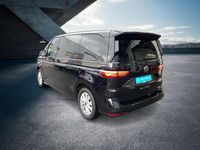 Second-hand VW Multivan Basis 150 CP (110 kW) 2022 Negru Monovolum