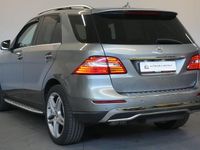 Gebraucht Mercedes ML350 258 PS (189 kW) 2013 Grau SUV