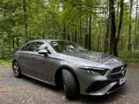 Gebraucht Mercedes A180 136 PS (100 kW) 2024 Grau Limousine