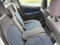 Gebraucht Peugeot 206 55 PS (40 kW) 2003 Grau Limousine