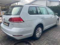 Gebraucht VW Golf VII Trendline 110 PS (80 kW) 2017 Silber Kombi