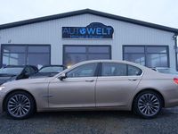 Gebraucht BMW 750 Sport Line 449 PS (330 kW) 2013 Beige Limousine