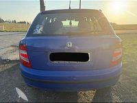 Second-hand Skoda Fabia 68 CP (50 kW) 2006 Albastru Hatchback
