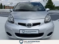 Gebraucht Toyota Aygo Cool 68 PS (50 kW) 2012 Silber Kleinwagen