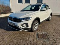 Gebraucht VW T-Roc Life 150 PS (110 kW) 2023 Pure white SUV