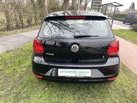 Gebraucht VW Polo Comfortline 75 PS (55 kW) 2016 Schwarz Kleinwagen
