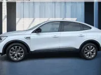 Neu Renault Arkana Evolution 140 PS (102 kW) 2025 Weiß SUV