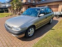 Second-hand Opel Astra 75 CP (55 kW) 1995 Gri Break