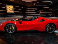 Second-hand Ferrari SF90 999 CP (734 kW) 2023 Roșu Cabrio