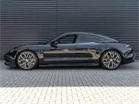 Neu Porsche Taycan Black Edition 319 kW (435 PS) 2026 Schwarz Kombi