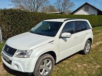 Gebraucht Suzuki Grand Vitara Comfort 129 PS (94 kW) 2012 Weiß SUV