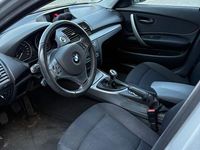 Usata BMW 118 143 CV (105 kW) 2009 Argento Utilitaria