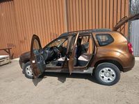Usado Dacia Duster 105 HP (77 kW) 2012 Castanho SUV