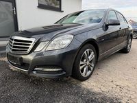 Second-hand Mercedes E200 184 CP (135 kW) 2011 Gri Berlinǎ