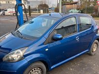 Gebraucht Toyota Aygo 67 PS (49 kW) 2007 Blau Kleinwagen