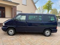 Usado VW Multivan 204 HP (150 kW) 2001 Azul Monovolume
