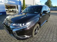Gebraucht Mitsubishi Outlander P-HEV Top 135 PS (99 kW) 2019 Rubinschwarzmetallic (metallic) SUV