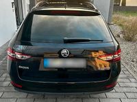 Gebraucht Skoda Superb Style 179 PS (131 kW) 2016 Schwarz Kombi