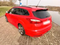 Brugt Ford Focus ST 250 HK (183 kW) 2012 Rød Stationcar