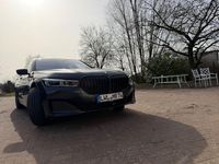 Gebraucht BMW 730 Performance 286 PS (210 kW) 2022 Schwarz Limousine