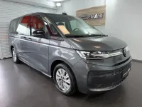 Gebraucht VW Multivan Style 150 PS (110 kW) 2025 Grau Van / Kleinbus