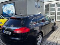 Gebraucht Opel Insignia Cosmo 160 PS (117 kW) 2009 Schwarz Kombi