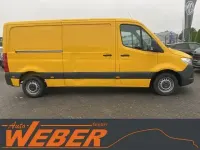 Używany Mercedes Sprinter 143 KM (105 kW) 2020 Żółty Van