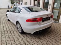 gebraucht Jaguar XE 20d Automatic