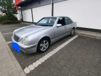 Gebraucht Mercedes E200 136 PS (100 kW) 1999 Grau Limousine
