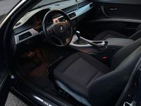 Gebraucht BMW 330 231 PS (169 kW) 2007 Blau Coupé